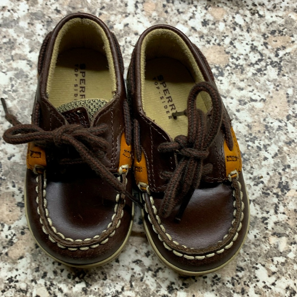 Toddler size 4 Sperry Top-sider
